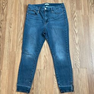 EUC Good American Women's “Good Legs” Cropped Rolled Hem Blue Jeans